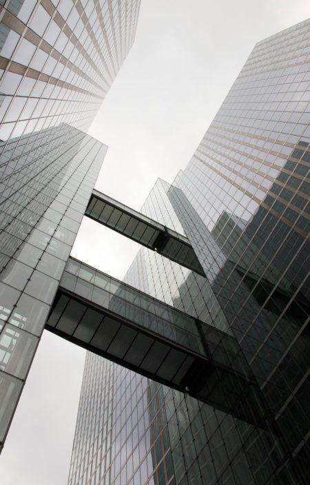 pexels-christian-fohrer-894172-1804061